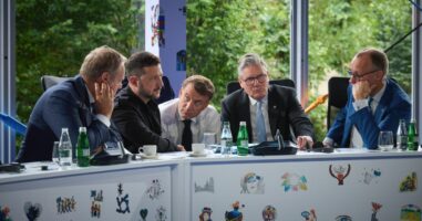 Ројтерс: Украина ќе предложи построги санкции против Русија до ЕУ