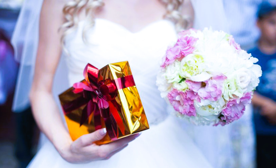 Спакувал бомба во подарок, па им ја испратил на младенците: осуден порнешниот директор кој со злосторството го шокираше светот