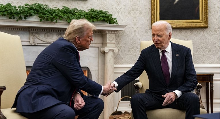 Трамп: Меланија и јас сме тажни поради веста за дијагнозата на Бајден