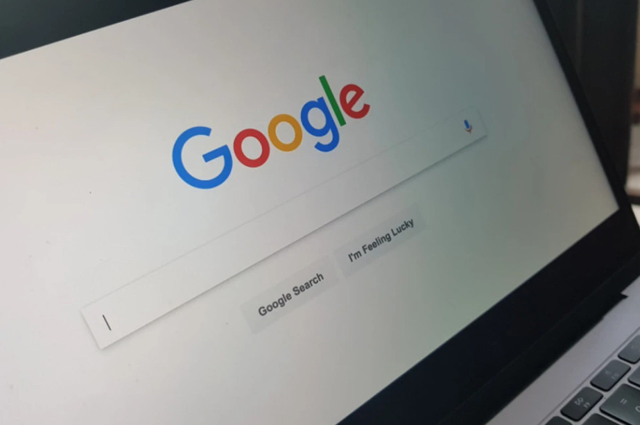 Уште еден гигант сака да го купи Google Chrome