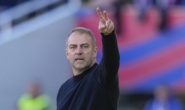 Флик против Виљареал ќе излезе со историска стартна постава