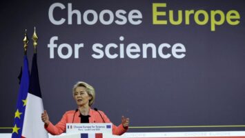 Фон дер Лајен: Инвестираме 500 милиони евра за да донесеме научници во ЕУ