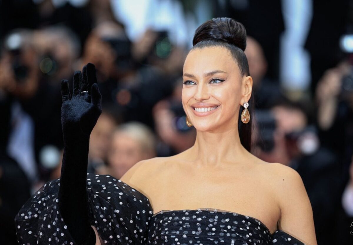 (Фото) Сите принцези на светот не се ни блиску до неа: фаталната Русинка ја покажа својата друга страна