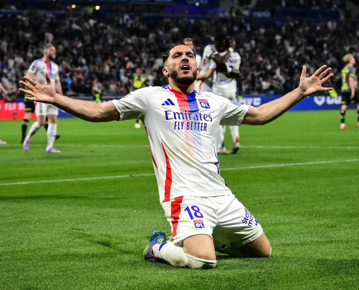 Шерки потврди дека ќе го напушти Лион