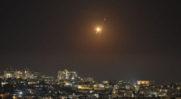 40 ранети во Израел, двајца критично