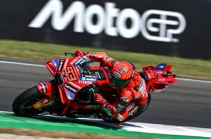 Јубилејната 100.пол-позиција Маркез ја прослави со победа во спринтот во Муџело