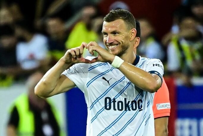 Џеко се премисли ја одби Болоња, се сели во Фиренца