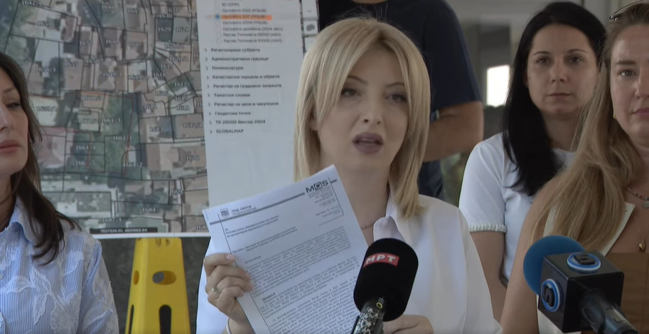 (Видео) Арсовска: Според документите на Ганиу, 11-годишно дете ја изградило 12-катницата во Чаир и поднело барање на нотар, ова е криминал