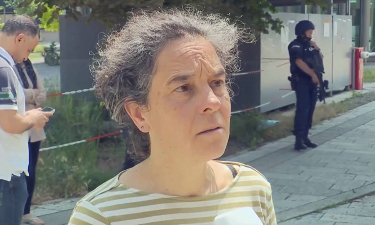 (Видео) Мајка чиј син го преживеал масакрот во Грац: Ми се јави, мислеше дека ќе умре