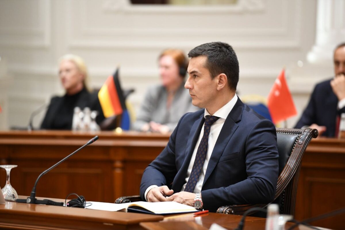 (Видео) СДСМ го повика Обвинителството да отвори нова истрага за случајот со сертификатот на Христовски