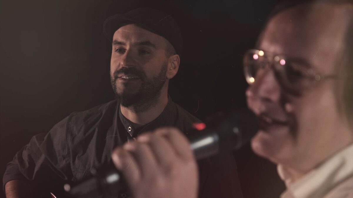 (Видео) „Д римерс“ во соработка со Венко Серафимов ја преработија „Лажливи времиња”