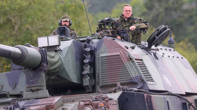 Германија воведува задолжителна воена служба?