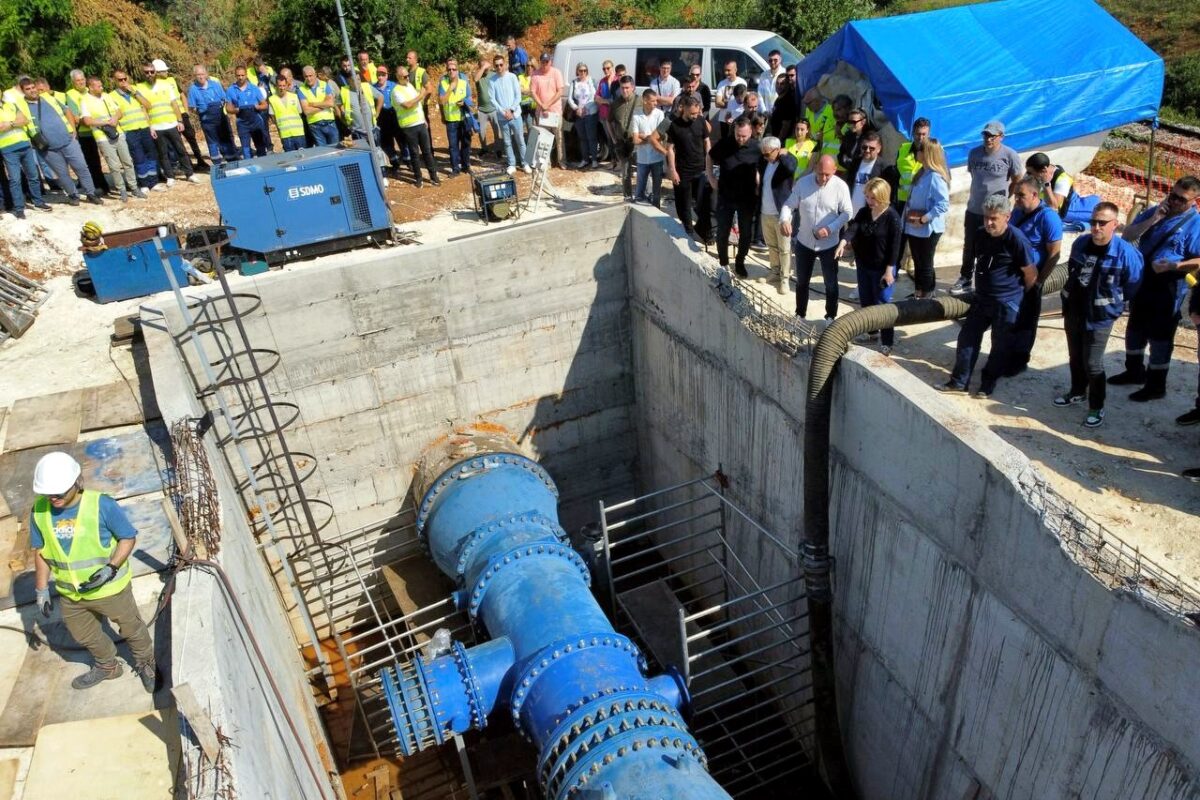 Заврши комплексниот зафат за подобрување на водоснабдувањето во Скопје, кој се прави еднаш на 60 години