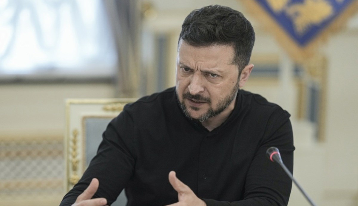 Зеленски предлага прекин на огнот до средба со Путин