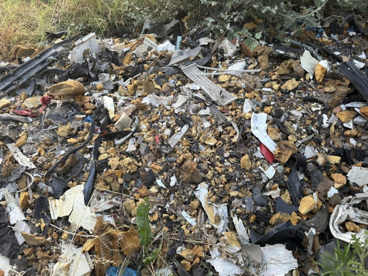 Изгаснат пожарот во Трубарево што ги труеше жителите на Гази Баба и Аеродром