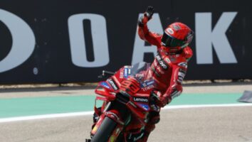 Марк Маркез ја освои пол позицијата во Арагон