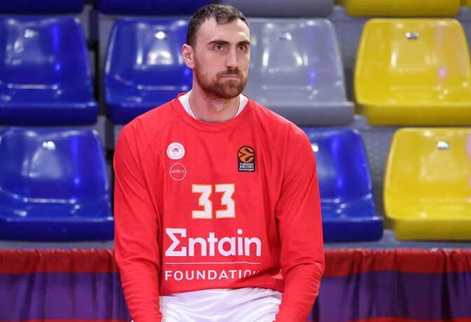 Милутинов не мрда од Олимпијакос