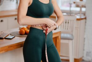 Можете да изгубите до 4 килограми за 7 дена: диетата со јогурт е едноставна и здрава, а го чисти телото