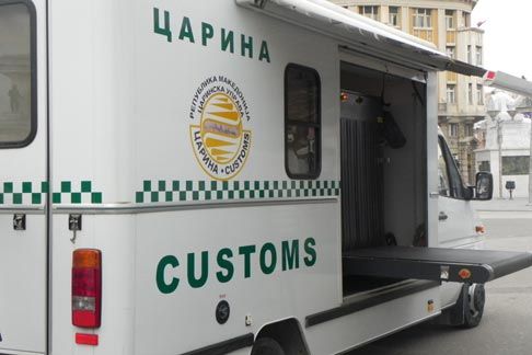 Педесет проценти од царините ќе бидат усогласени со Европскиот царински тарифник од 1 јули, останатите 50% од 1 јануари