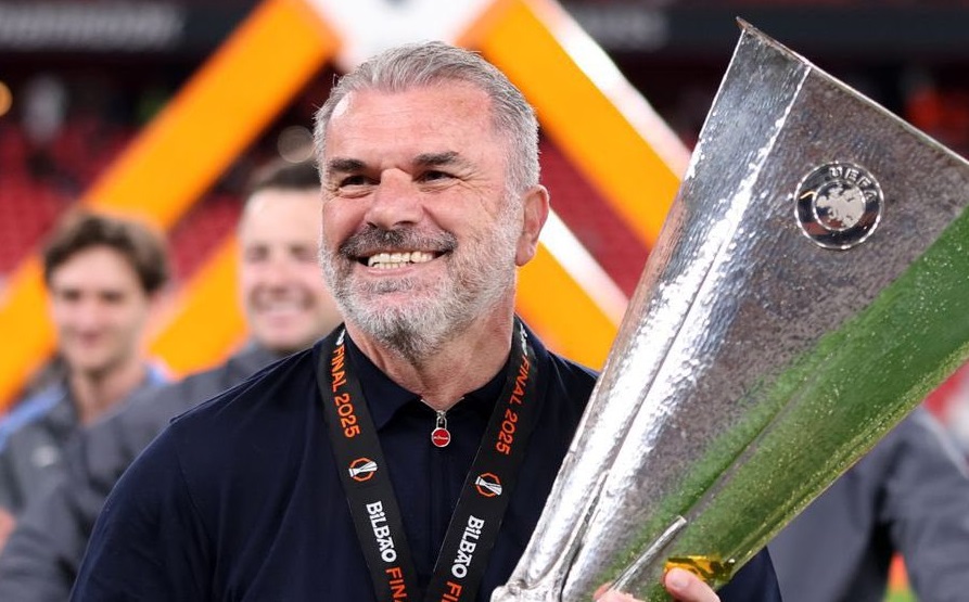 Постекоглу заминува од Тотенхем