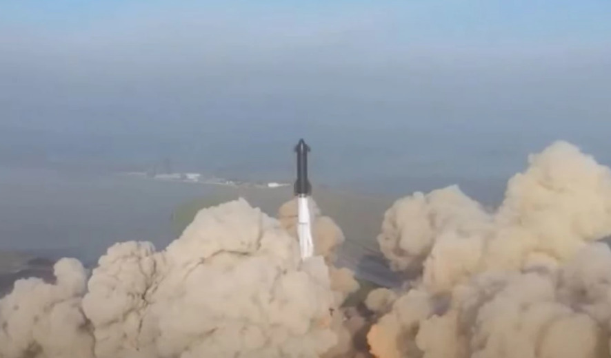 Ракетата „Спејс Икс“ на Илон Маск експлодира за време на тестирањето