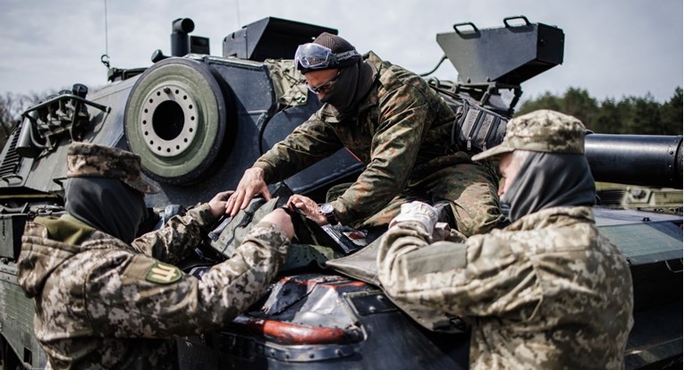Русија и предаде на Украина уште 1.200 тела на украински војници убиени во војната