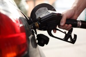 Се зголемува цената на дизелот
