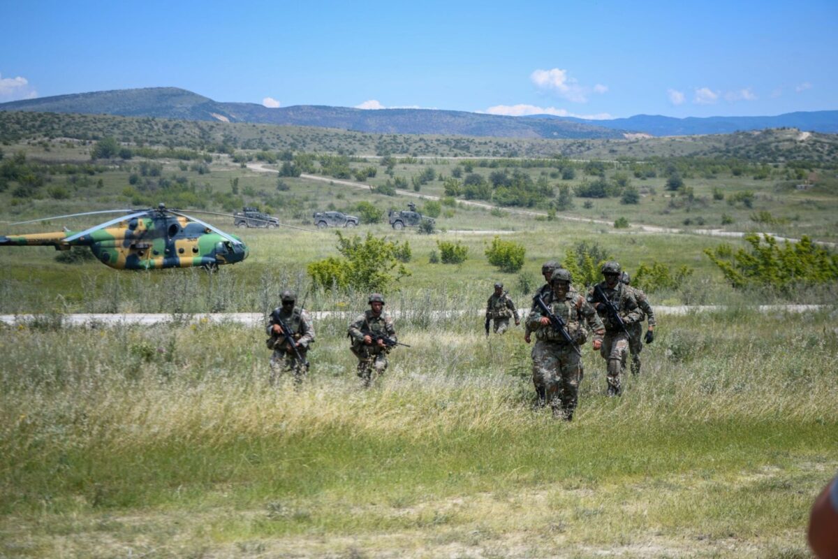 Сиљановска-Давкова од „Криволак“: Кога светот е растргнат меѓу војните и надежта, нашата армија демонстрира интероперабилност и подготвеност