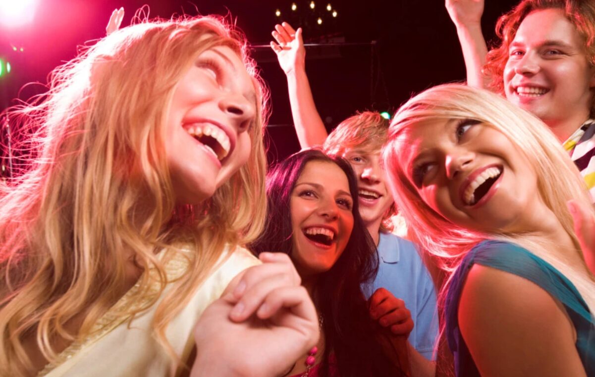 Тие прават сè тивко, но моќно: трите најскромни знаци кои не бараат аплауз, туку го заслужуваат