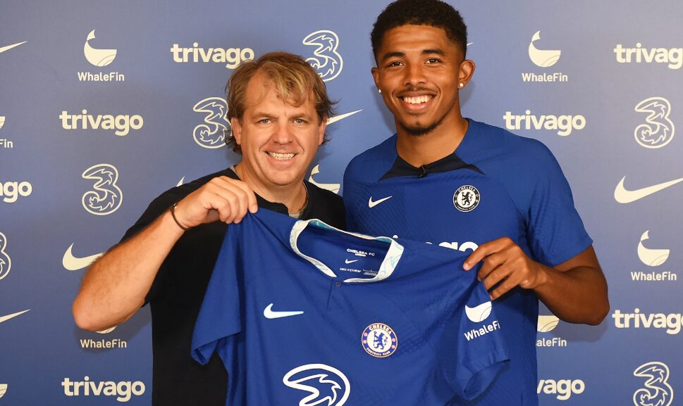 Челси се откажува од 14 фудбалери, на нивните трансфери се потрошени 500 милиони евра