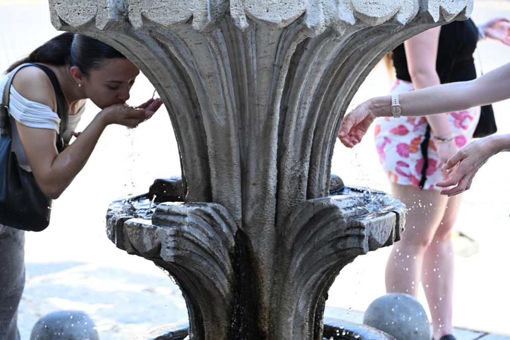 2.300 луѓе починаа од топлина за време на екстремниот топлотен бран во Европа, покажа студија