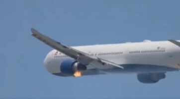 (Видео) Авион со 235 патници се запали додека леташе над Тихиот океан