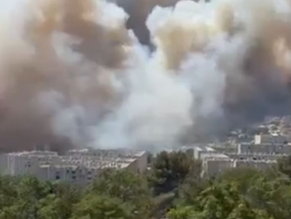 (Видео) Автомобил предизвика голем пожар во Франција, повредени се повеќе од 110 лица