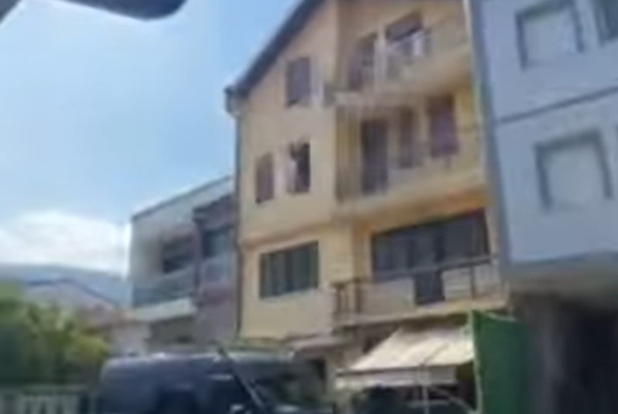 (Видео) Акција во мотел во Тетово: Приведено лице за проституција, повреден е полицаец