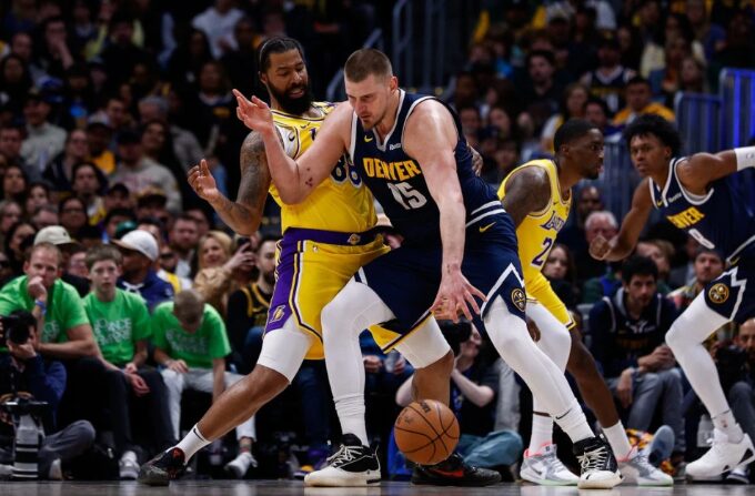 (Видео) Браќата Морис ги предизвикаа браќата Јокиќ на бокс меч