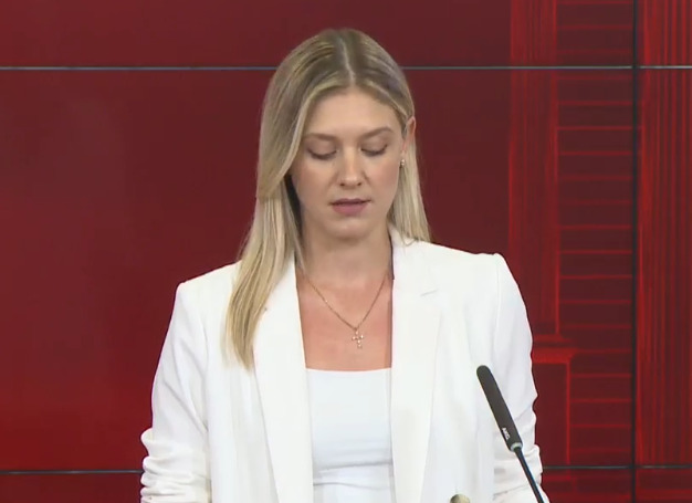 (Видео) Кризна состојба од 30 дена поради пожарите во државата, прогласи Владата