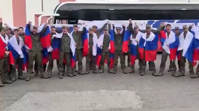 (Видео) Украина и Русија разменија заробеници