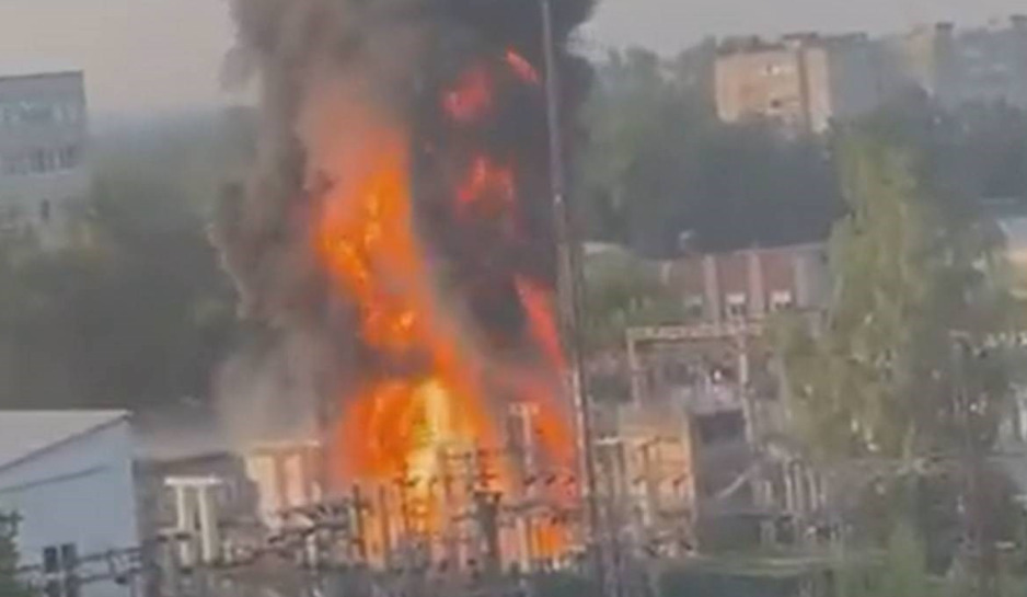 (Видео) Украинците со дронови нападнаа трафостаница во близина на Москва