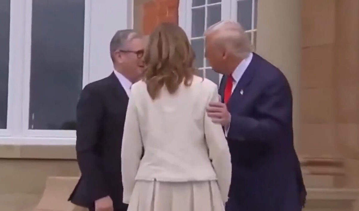 (Видео) „Таа е неверојатна, ама не сакам да влезам во неволја“- Трамп за сопругата на британскиот премиер