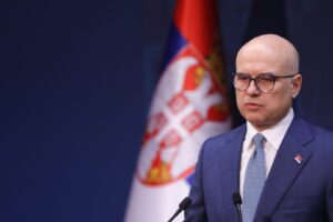 Вучевиќ: Блокадите во Србија претставуваат тероризам, а не граѓанска непослушност