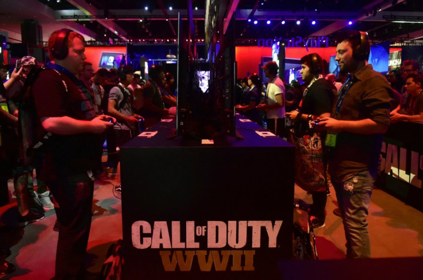 Играле постара Call Of Duty игра, па биле хакирани