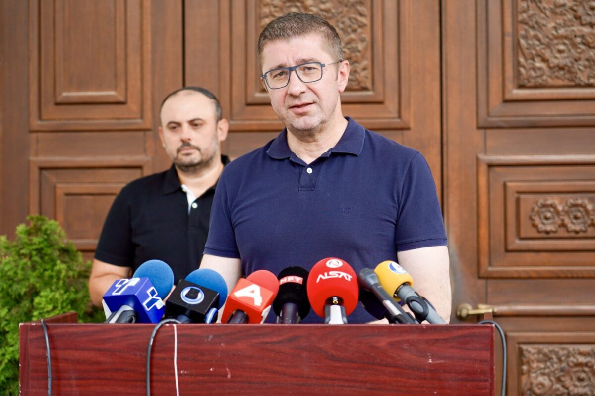 Мицкоски: Имаме раст на извозот, градежништвото и туризмот гарантираат раст на БДП и подобар стандард на граѓаните