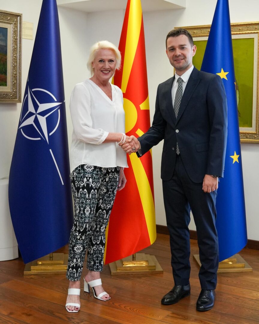 Муцунски на средба со амбасадорката на САД, Анџела Агелер
