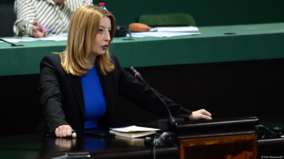Националната мрежа против насилство врз жени со најостра осуда на бруталниот напад врз градоначалничката Данела Арсовска
