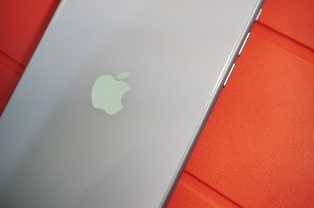 Нови детали за преклопниот модел iPhone Fold: Скок на цената