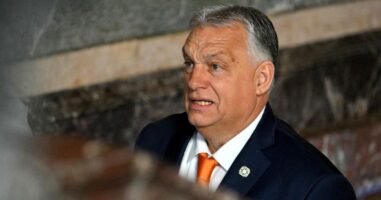 Орбан: Трамп ја изеде Фон дер Лајен за појадок