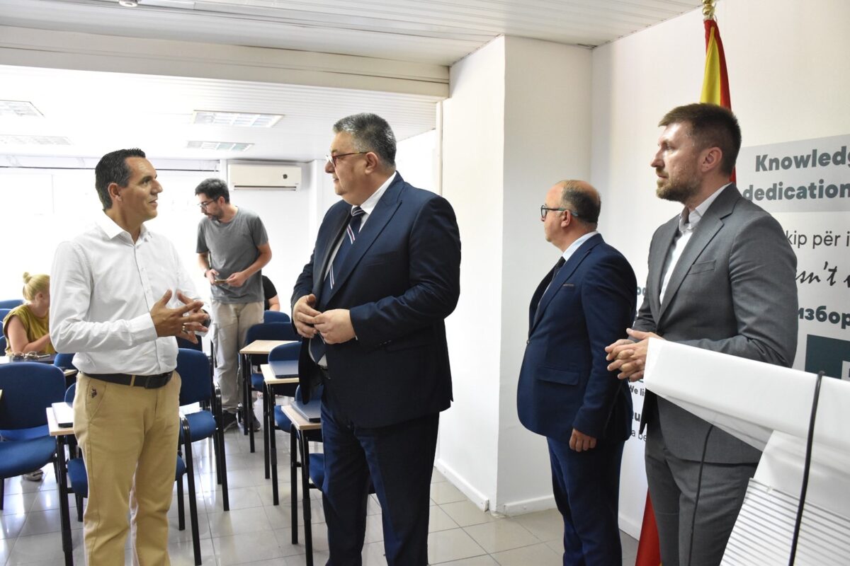 Отворен целосно реновираниот Центар за обуки на административните службеници во Општина Аеродром
