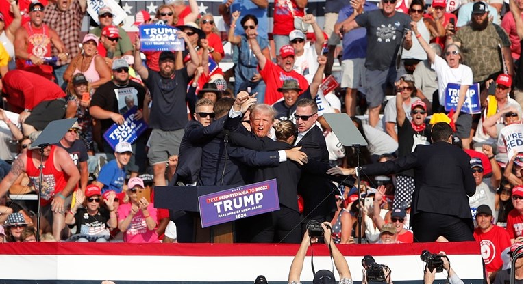 Пропустите на тајната служба довеле до обидот за атентат врз Трамп, утврди Сенатот