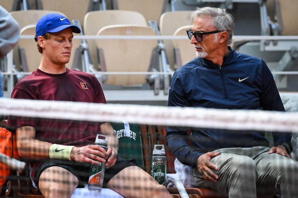 Синер го отпуштил Паники поради „долгиот јазик“