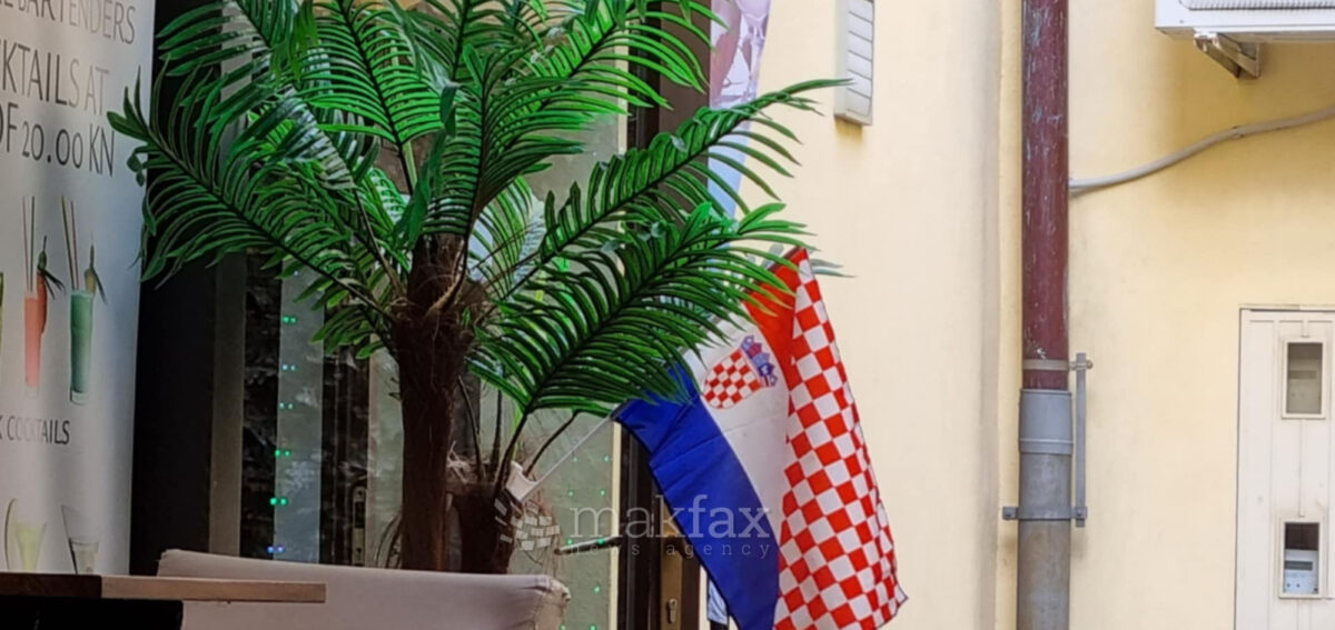 Србија им препорачува на граѓаните да не патуваат во Хрватска на почетокот на август